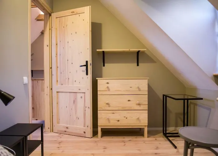 Πανσιόν Jada Goscie